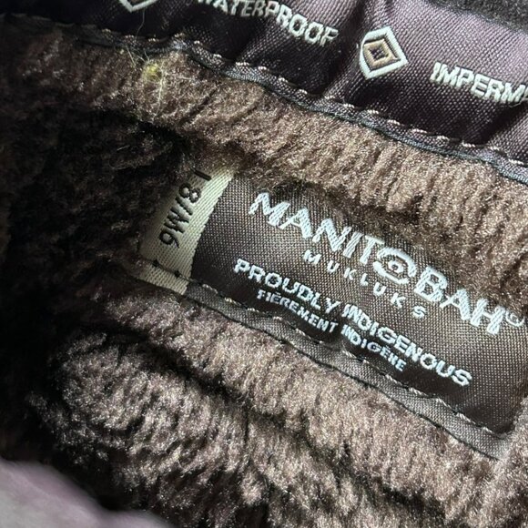 Manitobah Mukluks Short Suede Fur Boots - Waterproof Winter Boots - Picture 5 of 6